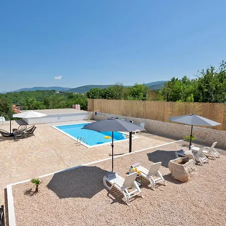 Holiday home Amazing In Zmijavci